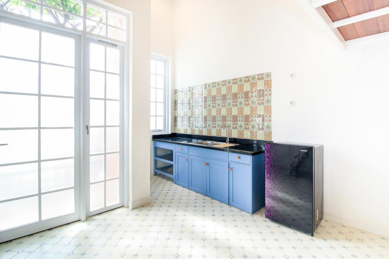 Oyo 204 Blessing Residence Surabaja Zewnętrze zdjęcie